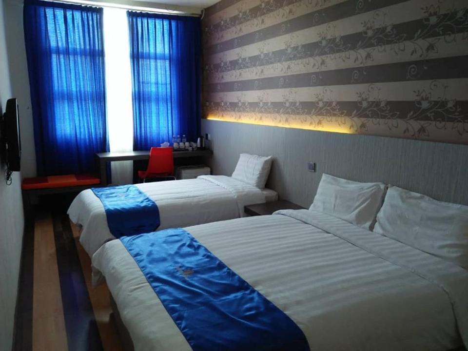 4Orty Inn Bintulu Exterior foto