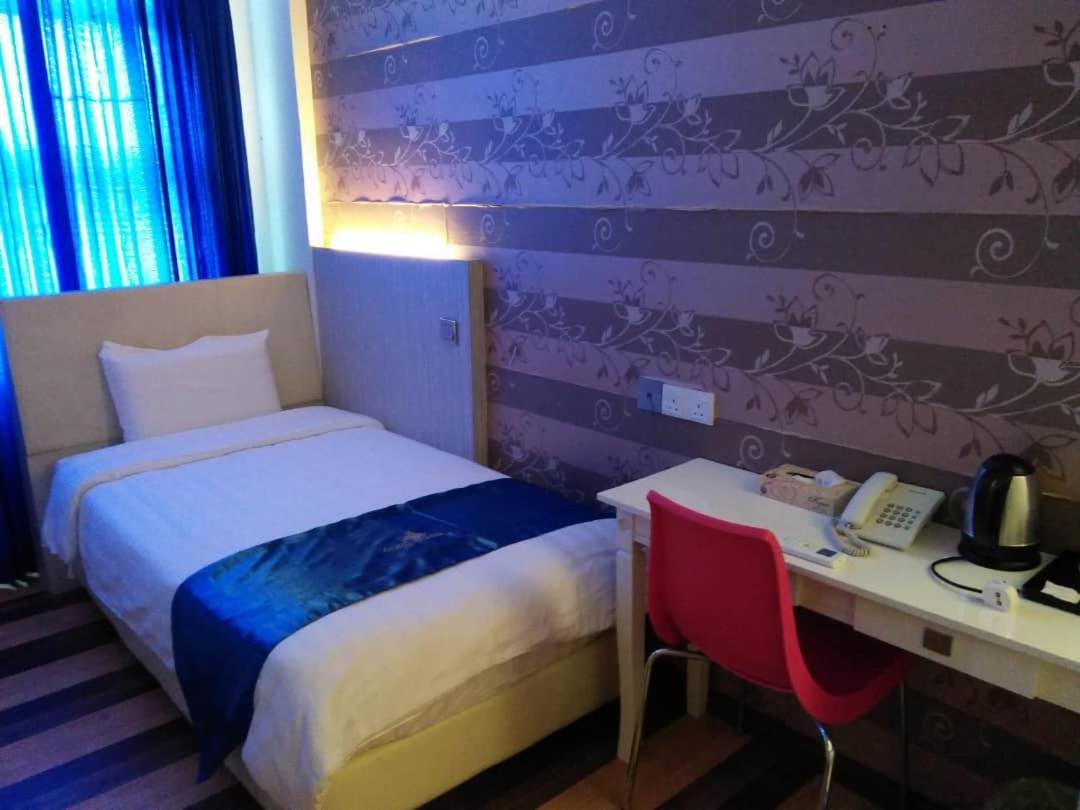 4Orty Inn Bintulu Exterior foto