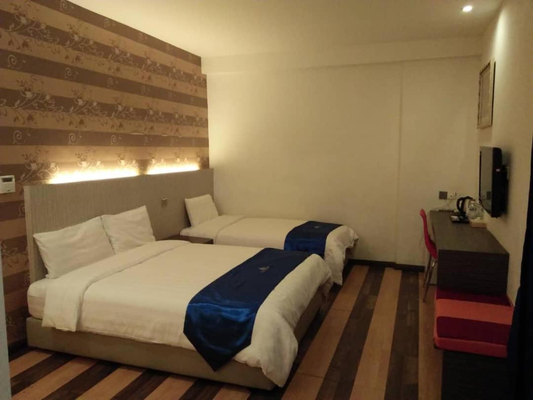 4Orty Inn Bintulu Exterior foto
